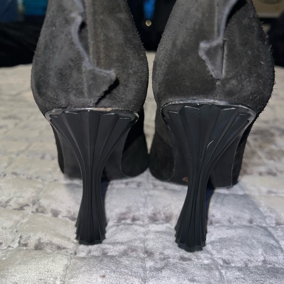 John Fluevog Queen of the Skies Pump Venus - Picture 5 of 10